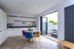 Photo 21- click for photo gallery